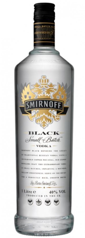 Smirnoff Black 40% 1 l (holá láhev)
