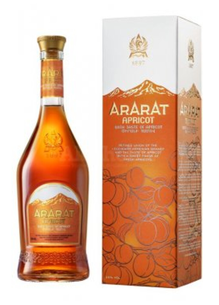 Ararat  Apricot 30% 0,7 l (karton)